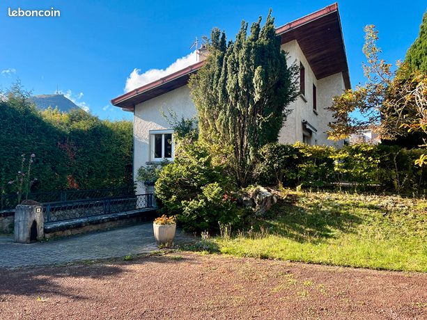 Maison 8 pièces 142 m²