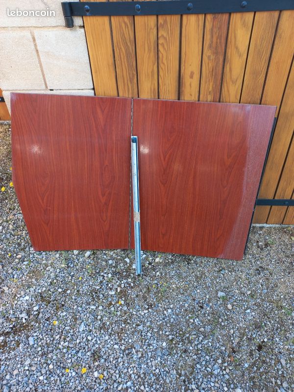 Table de caravane (image 2)