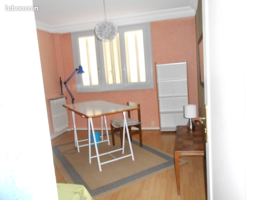Appartement 2 pièces 22 m² · à Saint-Martin-d'Hères · 22 m² · 650 €/mois