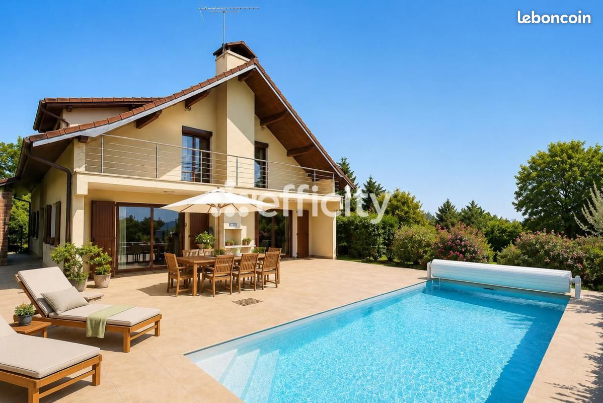 Maison 8 pièces 170 m² · à Juvignac · 170 m² · 580 000 €