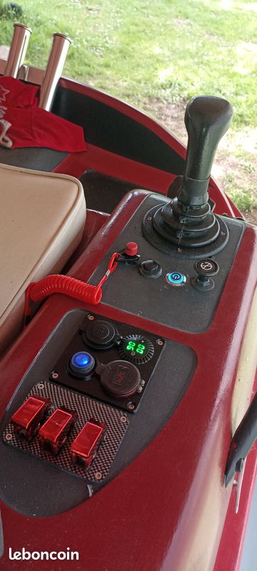 Jet boat bateau Oxoon loisir et pêche Modèle unique (image 4)