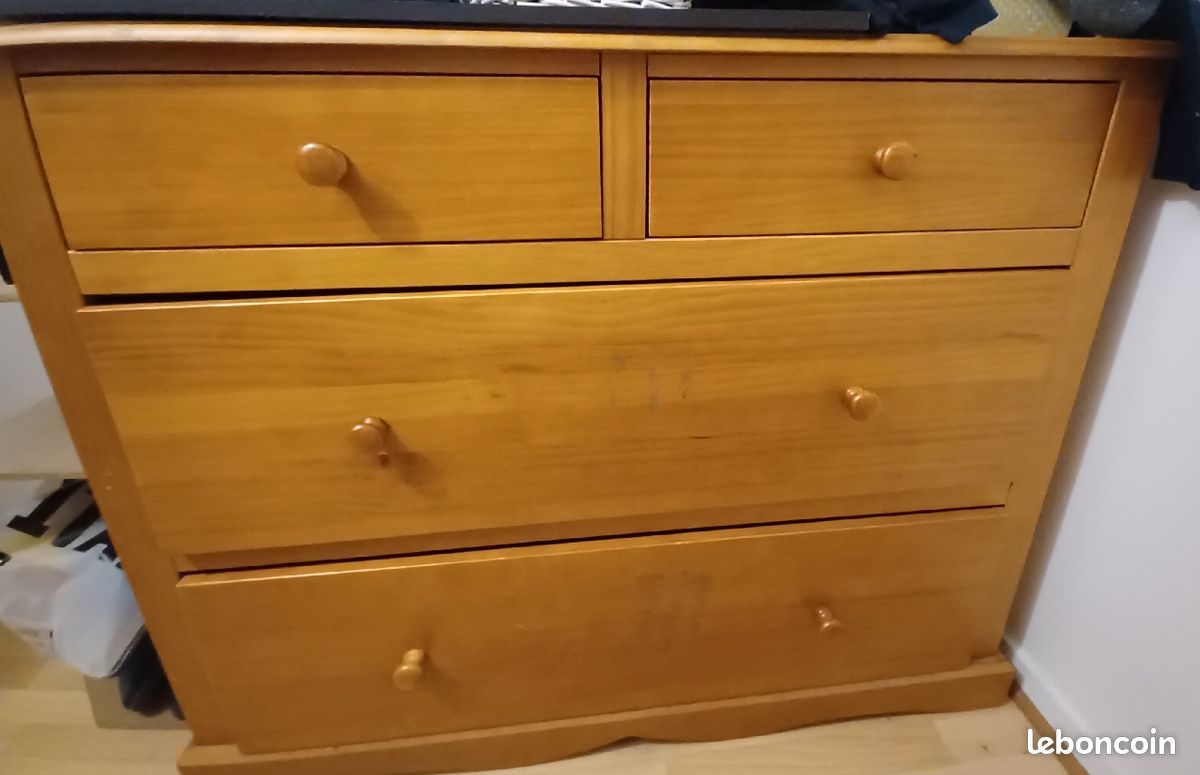 Commode en bois (image 2)