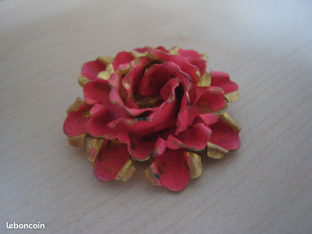 Boucles d’oreilles goutte opale rose cabochon plaqué or | Les Orgonites