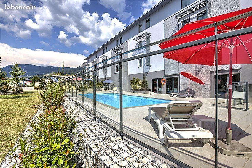 Appartement 1 pièce 36 m² · à Montbonnot-Saint-Martin · 36 m² · 147 000 €