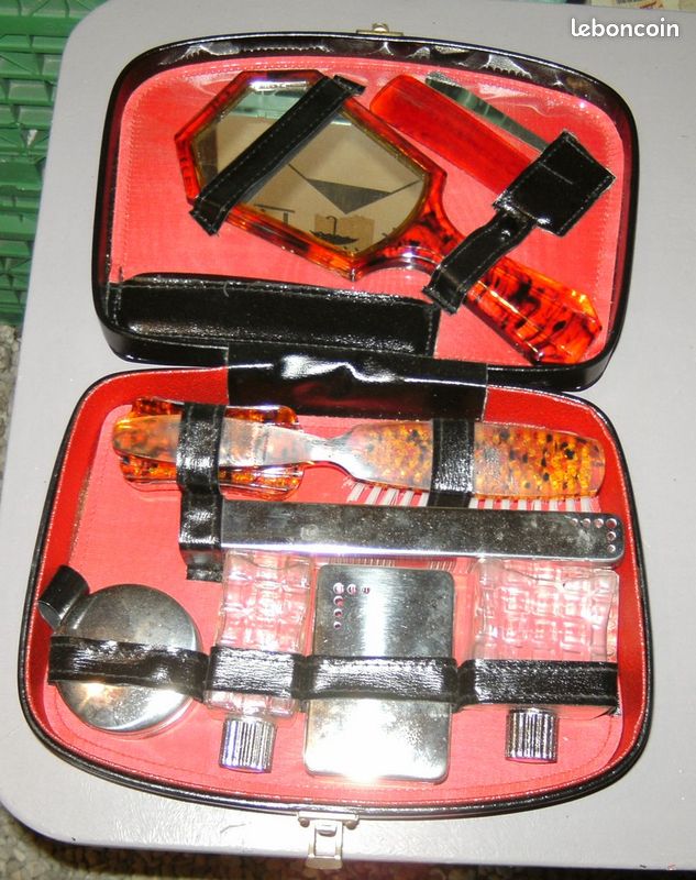 Trousse de toilette vintage (image 2)