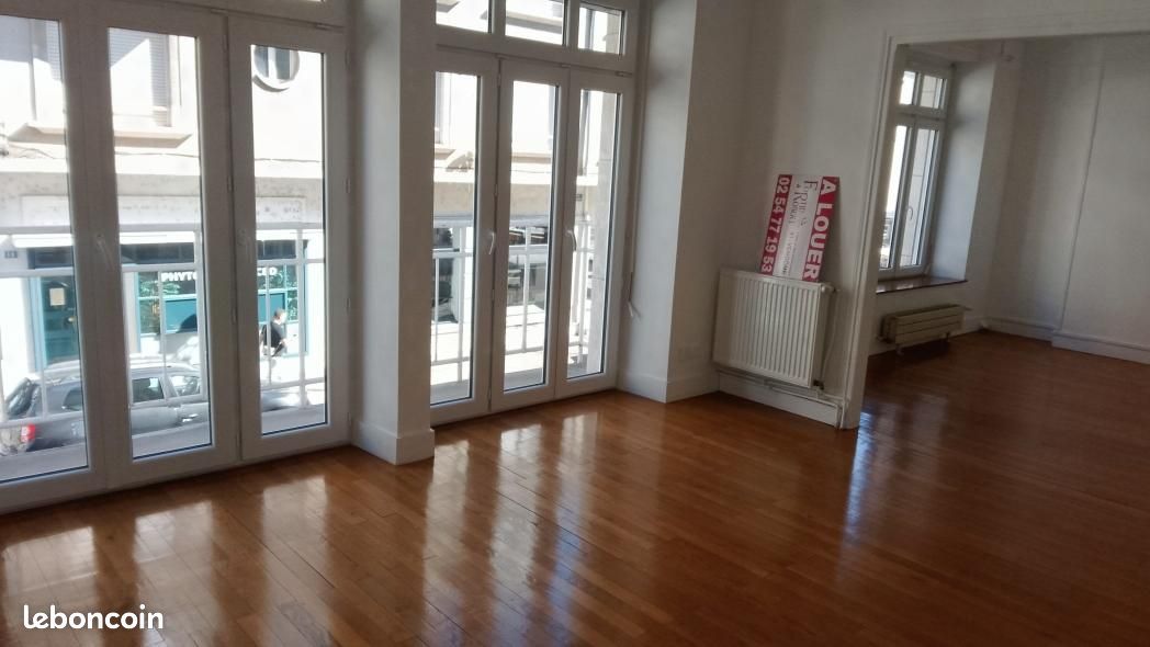 Appartement 4 pièces 94 m² · à Vendôme · 94 m² · 800 €/mois