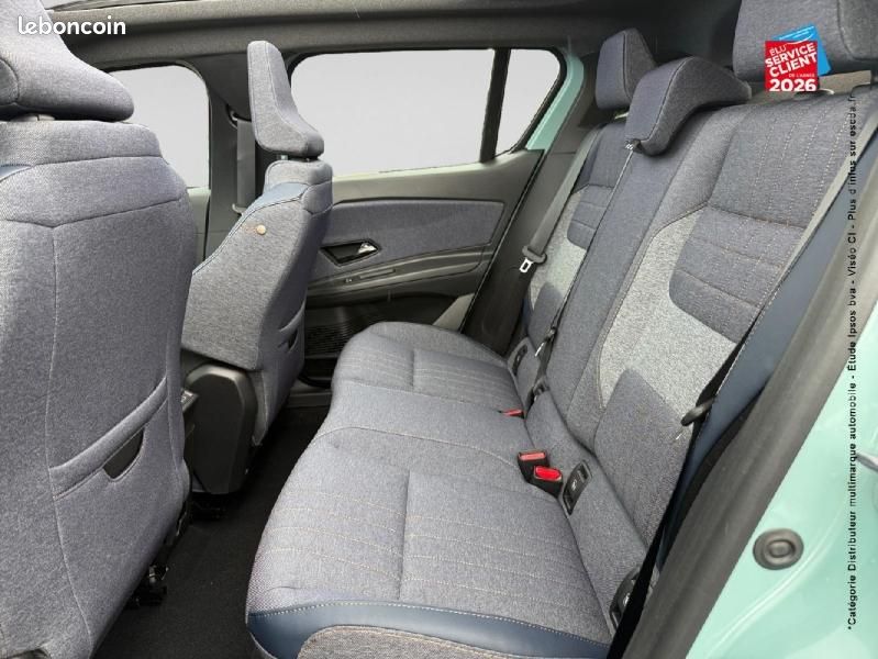Renault 4 E-Tech Electrique 150ch Techno Plein Sud autonomie confort - 26 (image 11)