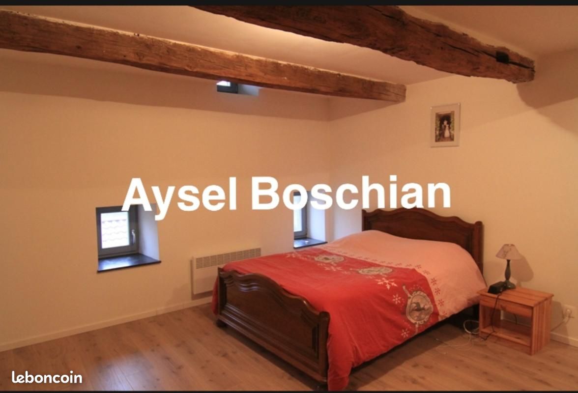 Maison 6 pièces 180 m² · à Marville · 180 m² · 250 000 €