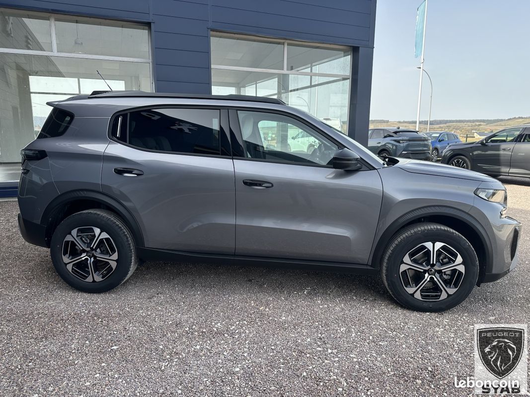 Citroën C3 AIRCROSS 2024 1.2I HYBRIDE 145 BVR MAX (image 3)