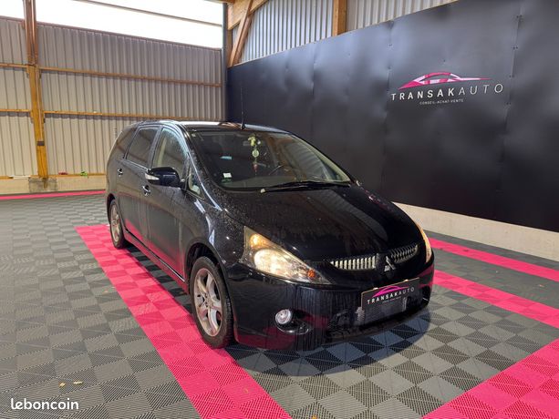 Mitsubishi Grandis 2007