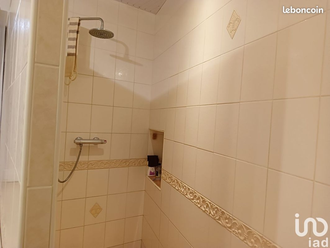 Longère 7 pièces 184 m² - Sainte-Verge 79100 (image principale 17)