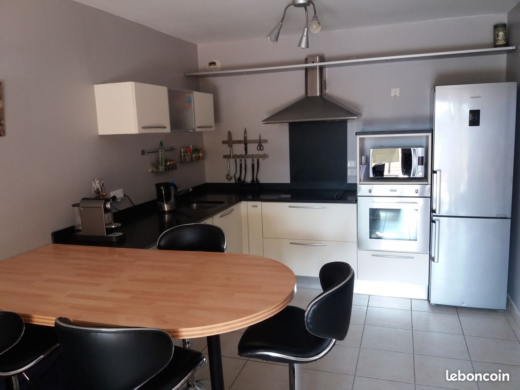 Appartement 2 pièces 52 m² · à Ajaccio · 52 m² · 850 €