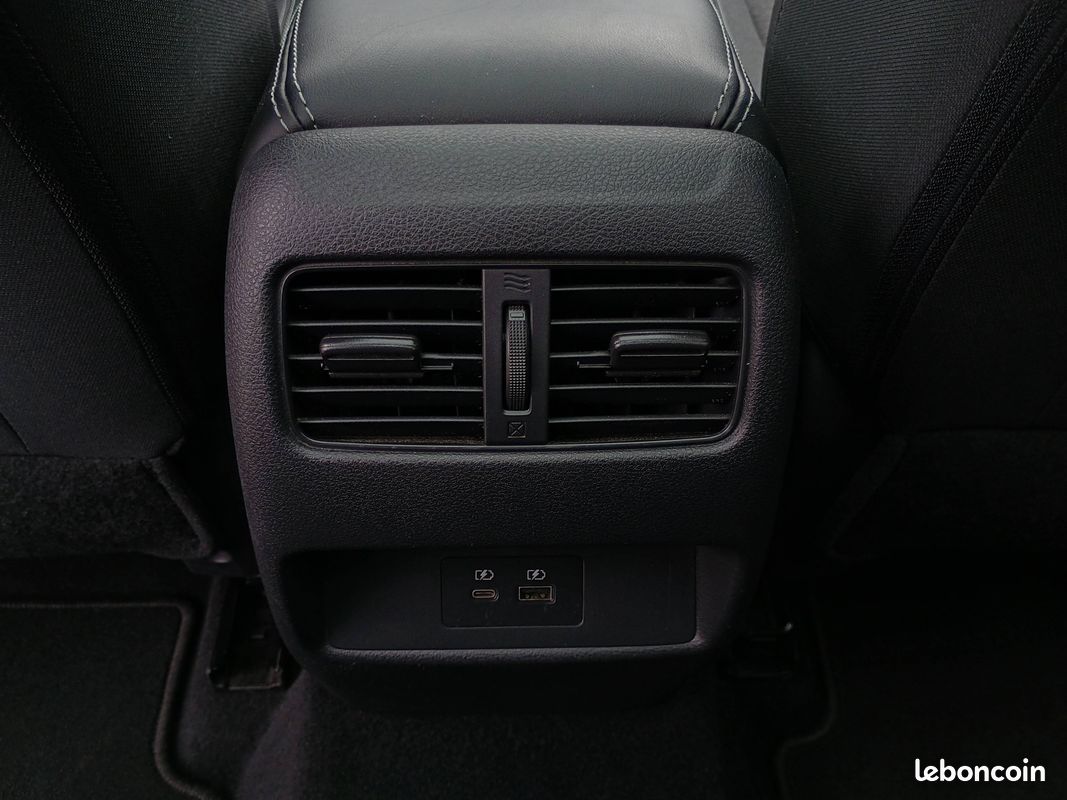 NISSAN Qashqai Mild Hybrid 140 ch N-Style (image 24)