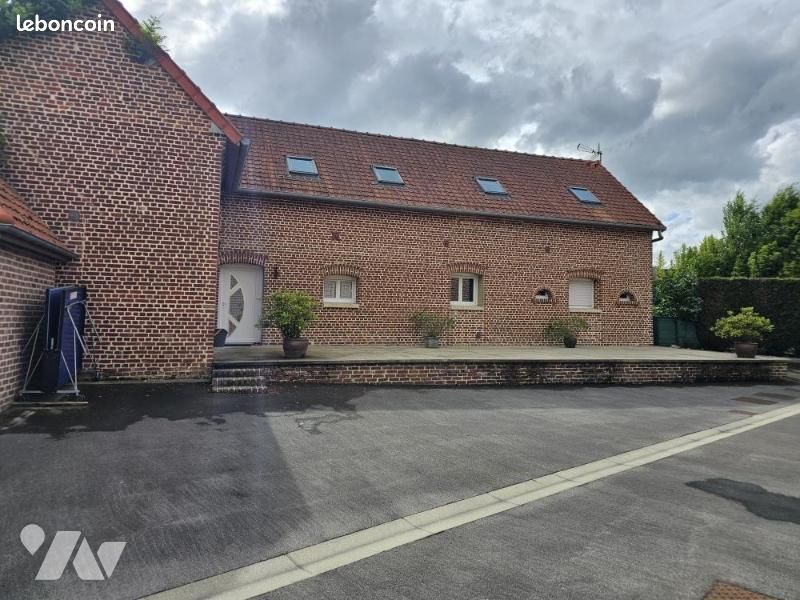 Maison 600 m² · à Hédauville · 600 m² · 625 200 €