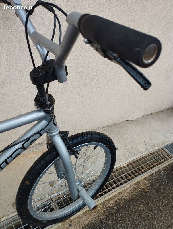 Vélo freestyle SUNN réviser (image 6)