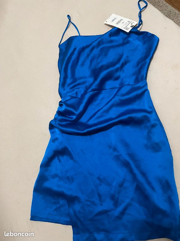 Blue Zara Dress Robe Satin Bleu Zara Robe Zara Vêtements