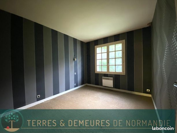 https://img.leboncoin.fr/api/v1/lbcpb1/images/57/15/d8/5715d85902d123367d880e7b89d53312e76764fe.jpg?rule=ad-image