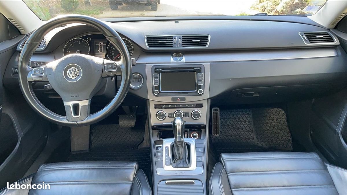 Volkswagen Passat SW VII 2.0 TDI 170 4Motion DSG6 R Line (image 11)