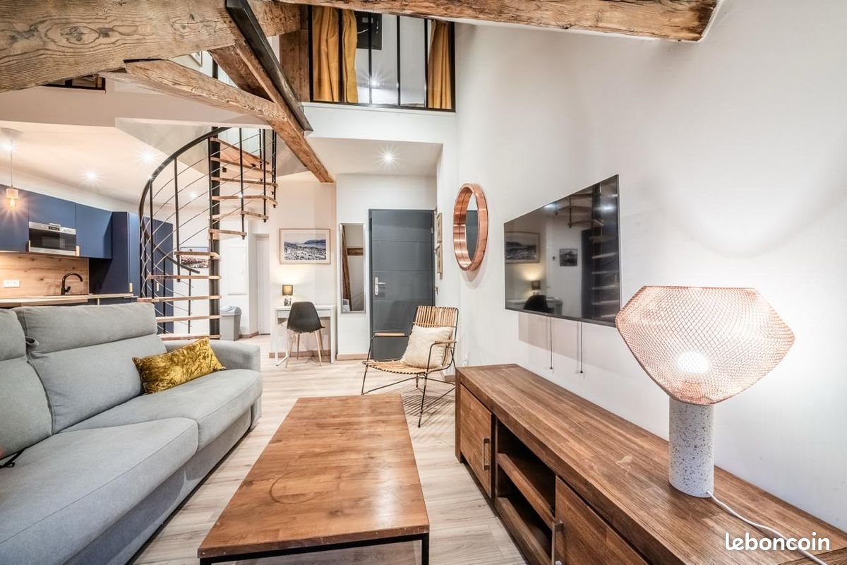 Appartement 3 pièces 52 m² · à Annecy · 52 m² · 1 600 €/mois