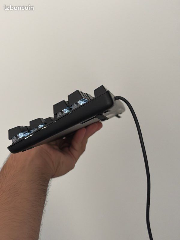G413 TKL SE + Boîte (image 5)