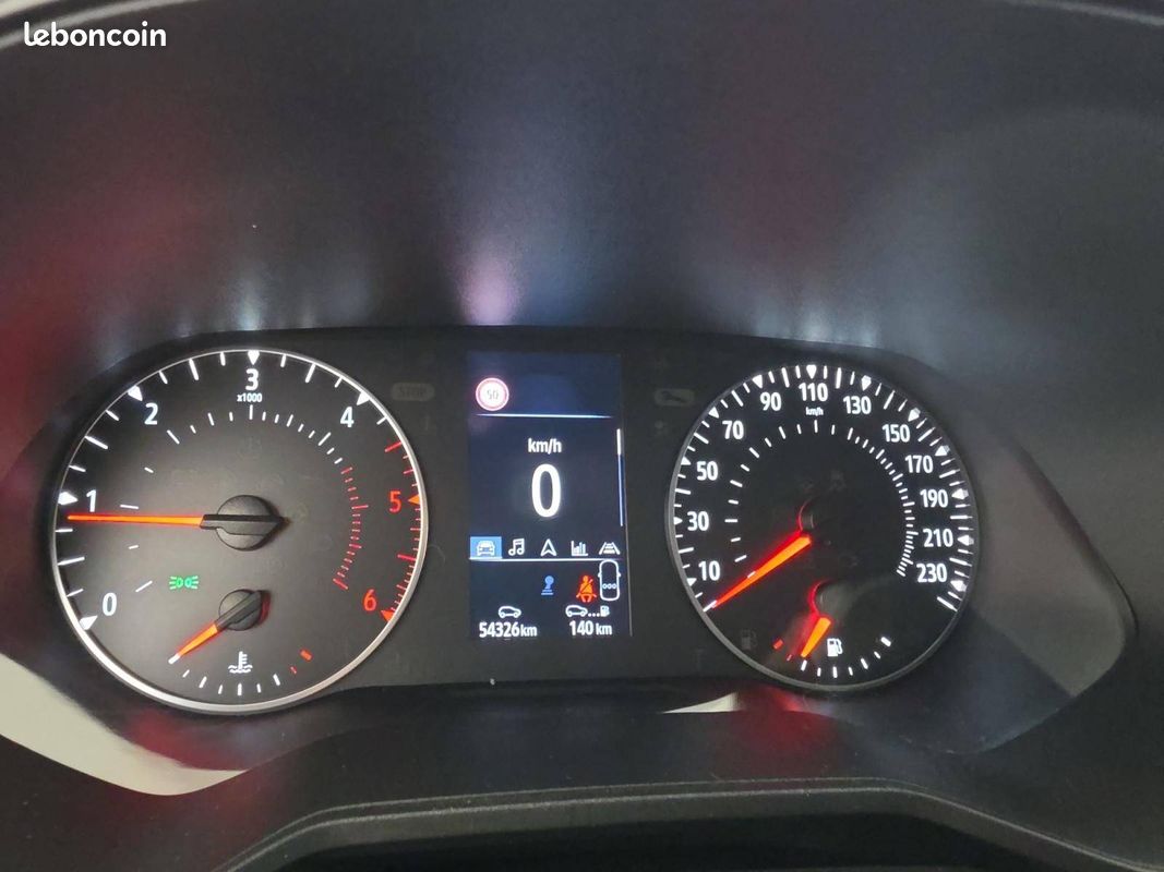 RENAULT Clio Blue dCi 100 Evolution (image 17)