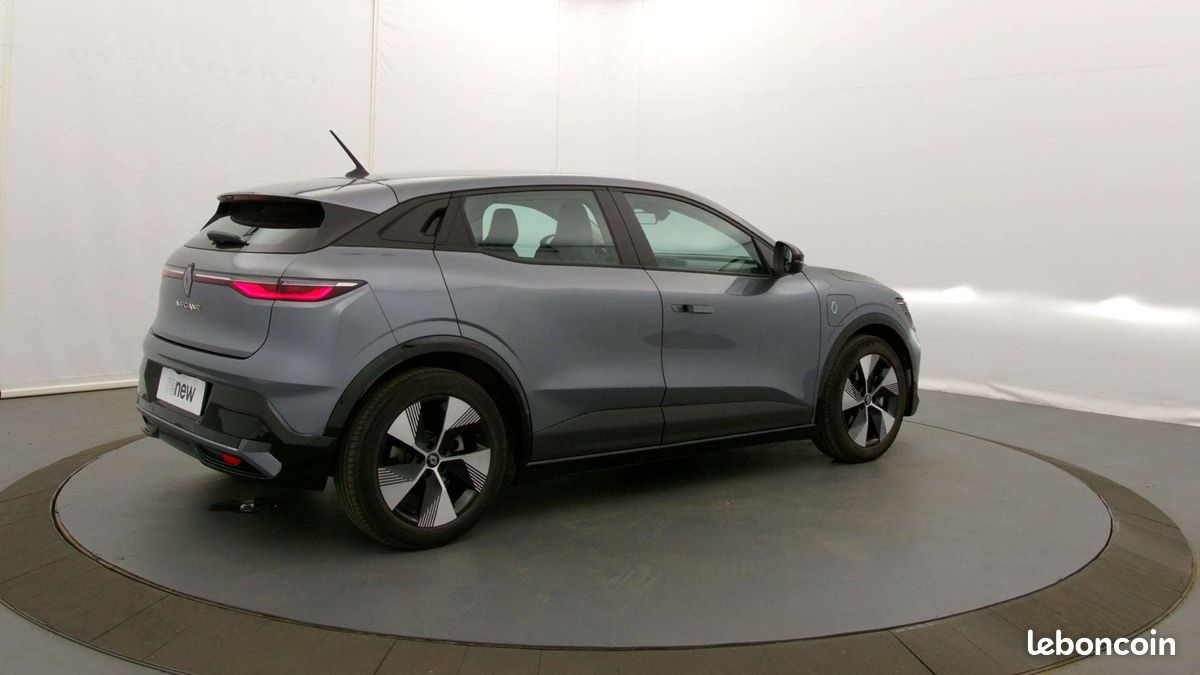 Renault megane e tech ev60 220 ch optimum charge equilibre (image 2)