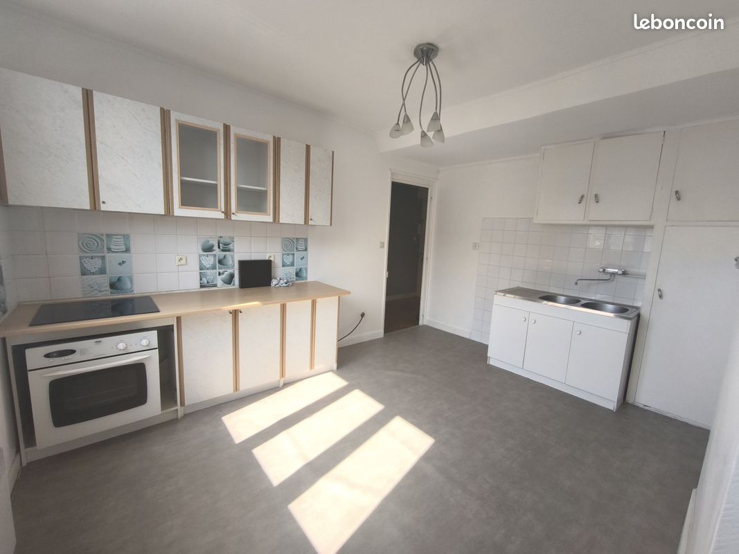 Appartement 2 pièces 42 m² · à Saint-Étienne · 42 m² · 40 000 €