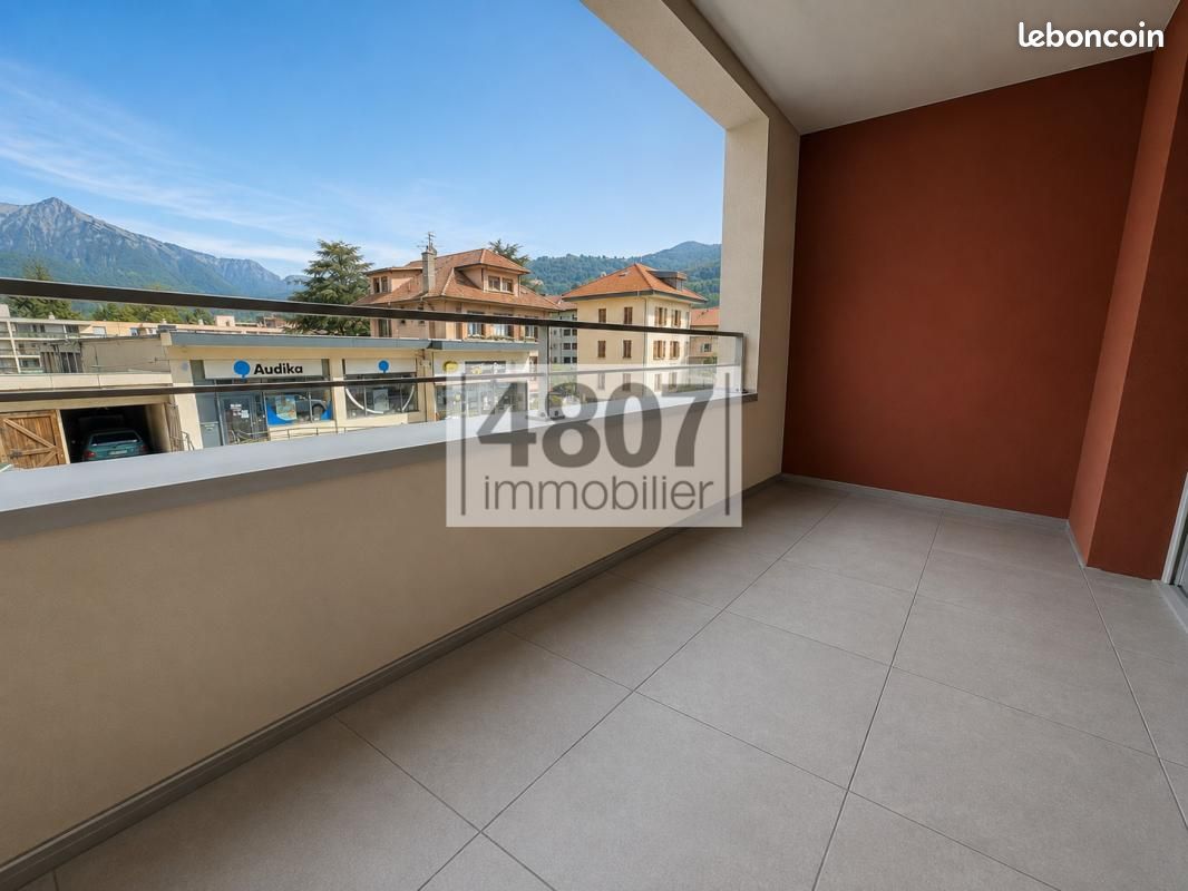 Appartement 2 pièces 45 m² · à Cluses · 45 m² · 193 000 €