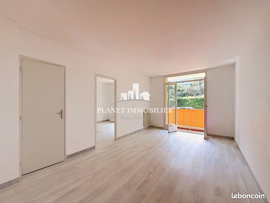 Appartement 2 pièces 55 m² · à Antibes · 55 m² · 229 000 €