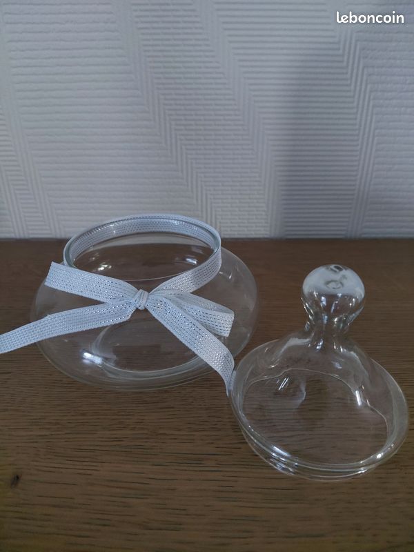 Bonbonnière en verre (image 2)