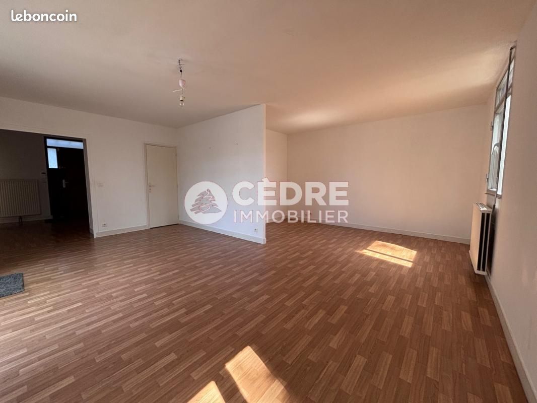 Maison 4 pièces 97 m² · à Orléans · 97 m² · 162 000 €