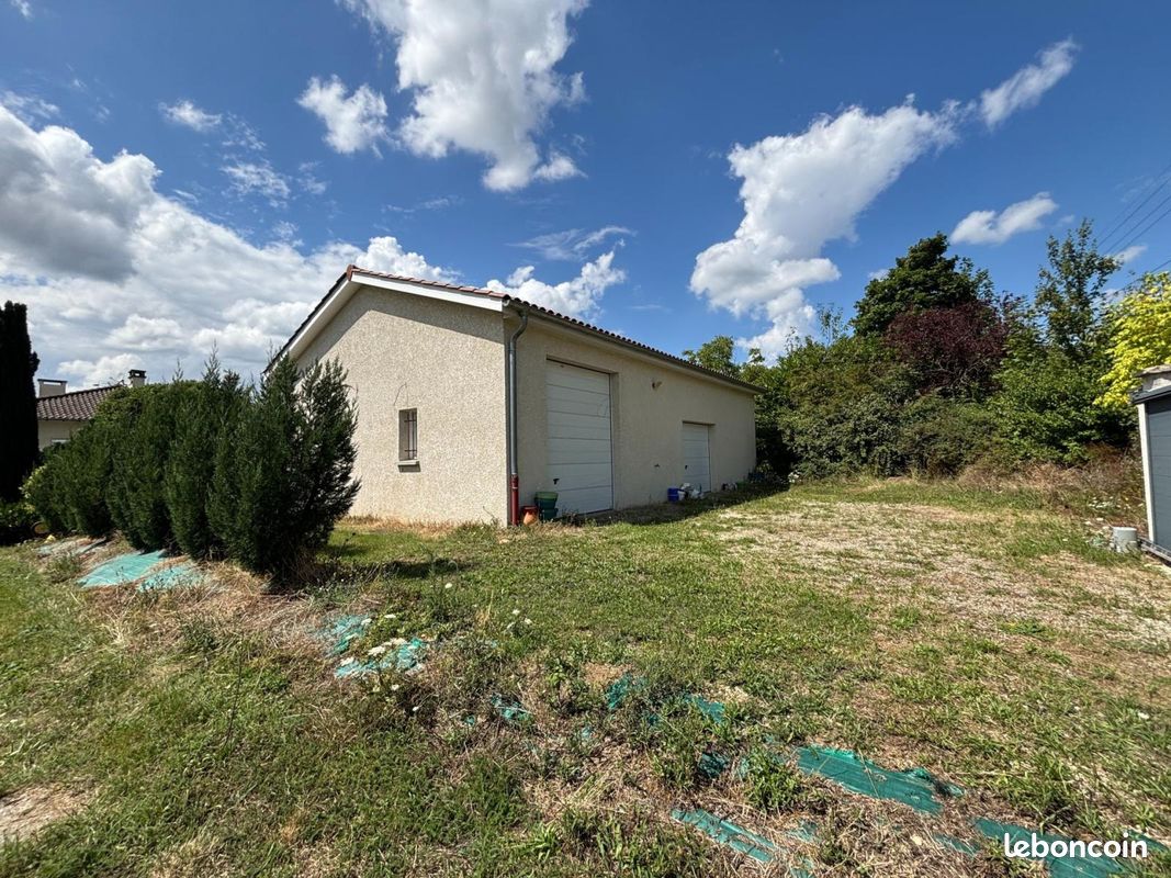 Maison 2 pièces 100 m² · à Charnay-lès-Mâcon · 100 m² · 220 000 €