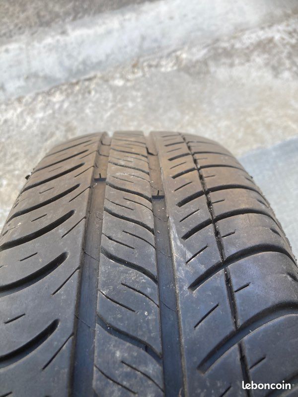 175 65 R14 pour 206 C3 clio 2 (image 1)