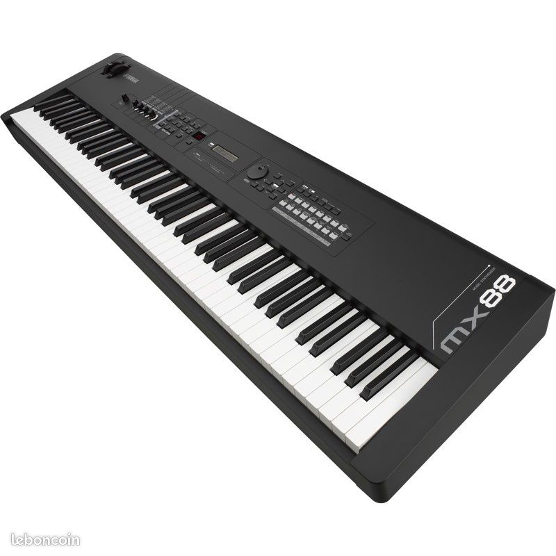 YAMAHA MX88 Synthétiseur état neuf (image 1)