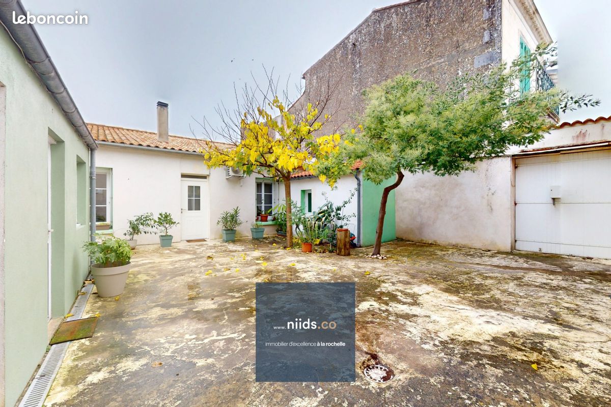 Maison 6 pièces 137 m² · à Rivedoux-Plage · 137 m² · 593 750 €
