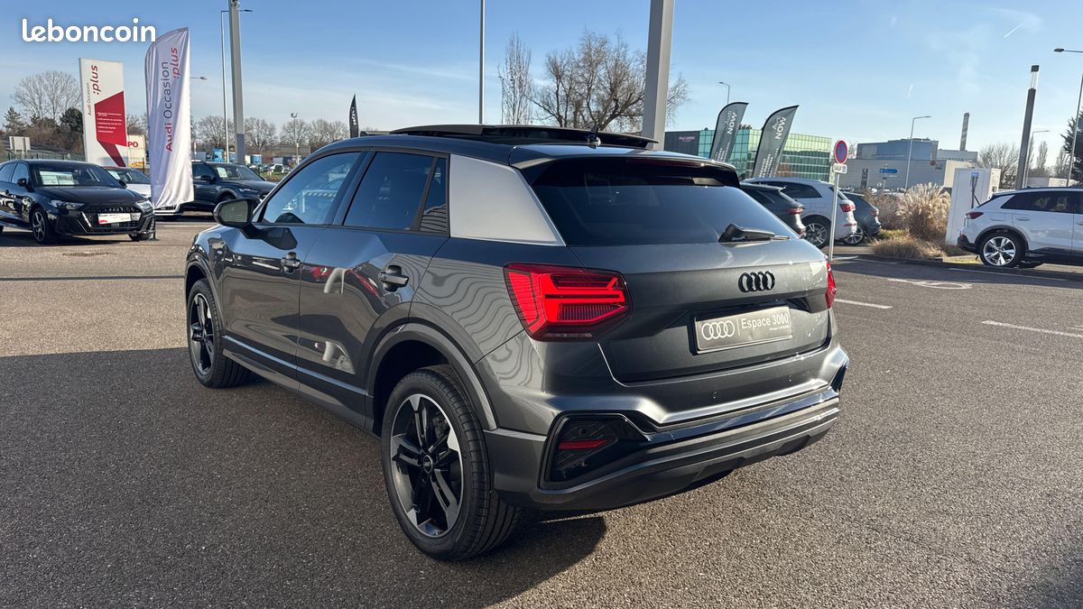 AUDI Q2 35 TFSI 150 S tronic 7 S line (image 3)