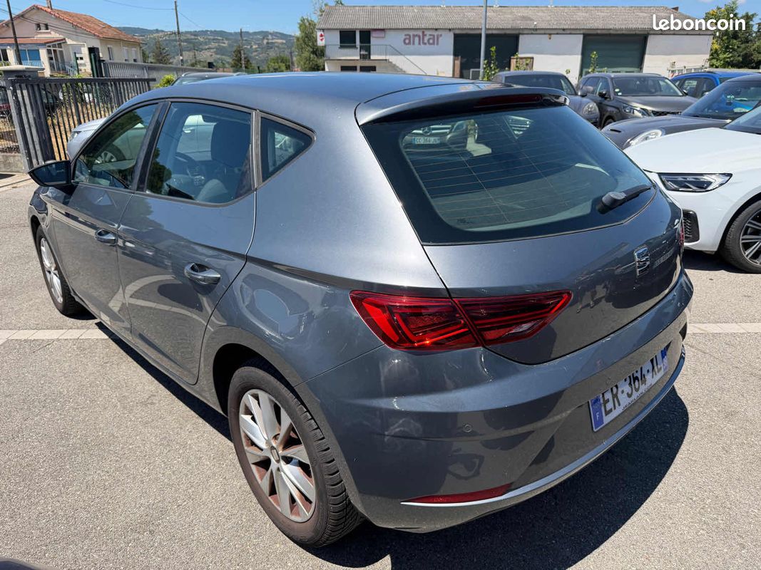 Seat leon 1.6 tdi 115ch phase 2 style business garantie (image 2)