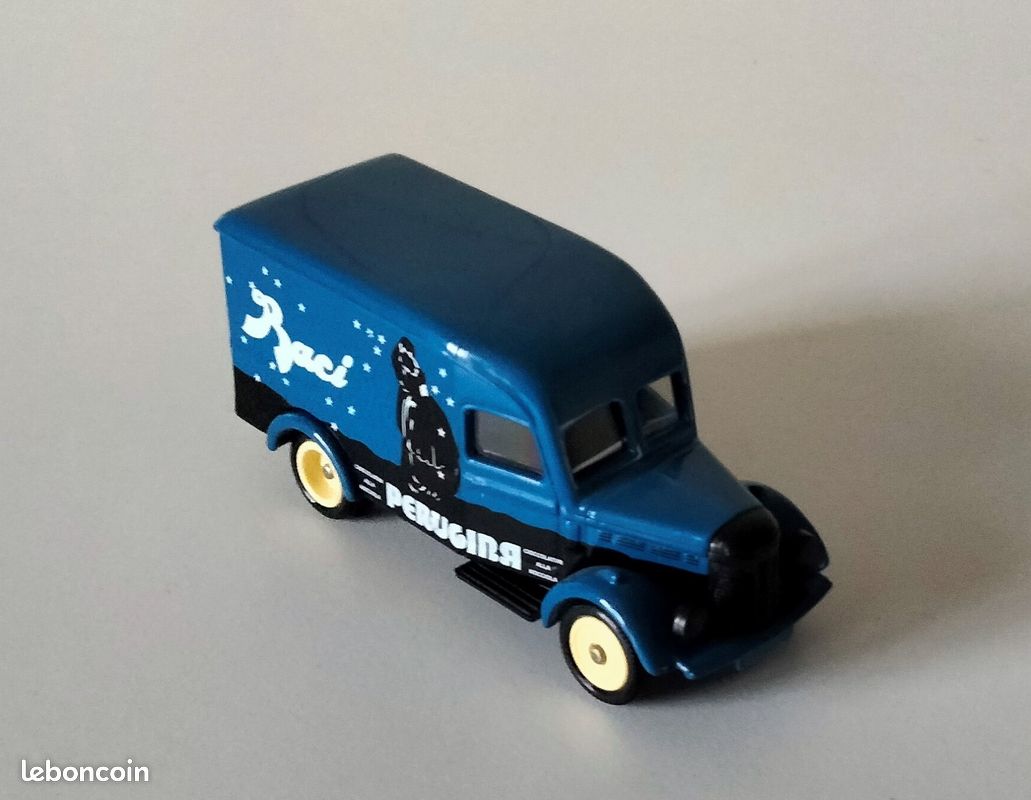 Camion d'antan miniature échelle 1:64 "Camionnette Reo delivery Baci" (image 5)