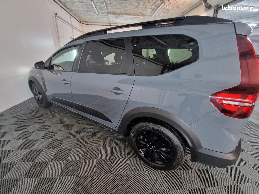 Dacia Jogger Hybrid 140 7 places GSR2 Extreme (image 2)