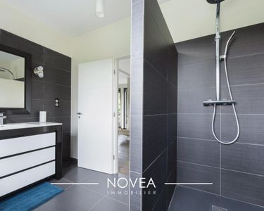 Maison 800 000 € - 198 m²