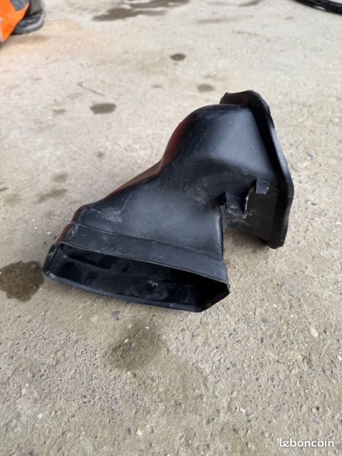 Piece toyota hilux de 1988 a 97 (image 1)