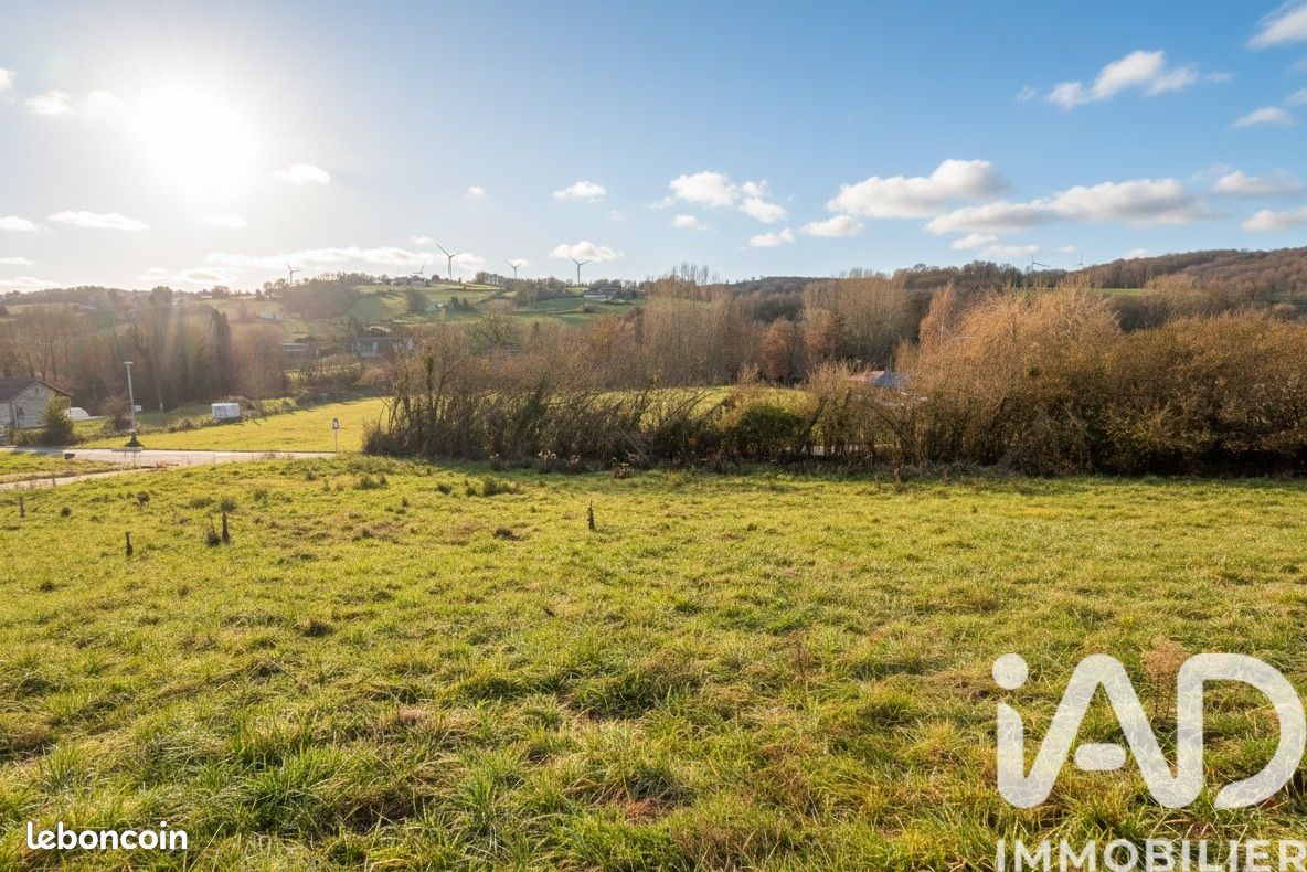 Terrain 4303 m² · à Saint-Clair-sur-Galaure · 4 303 m² · 209 000 €