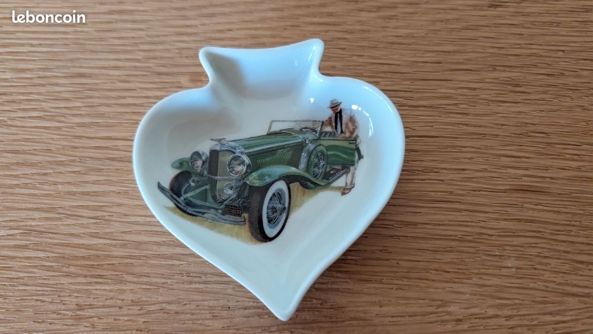 Vide poche cendrier porcelaine limoges claude brachet voiture ancienne bentley pique (image 1)
