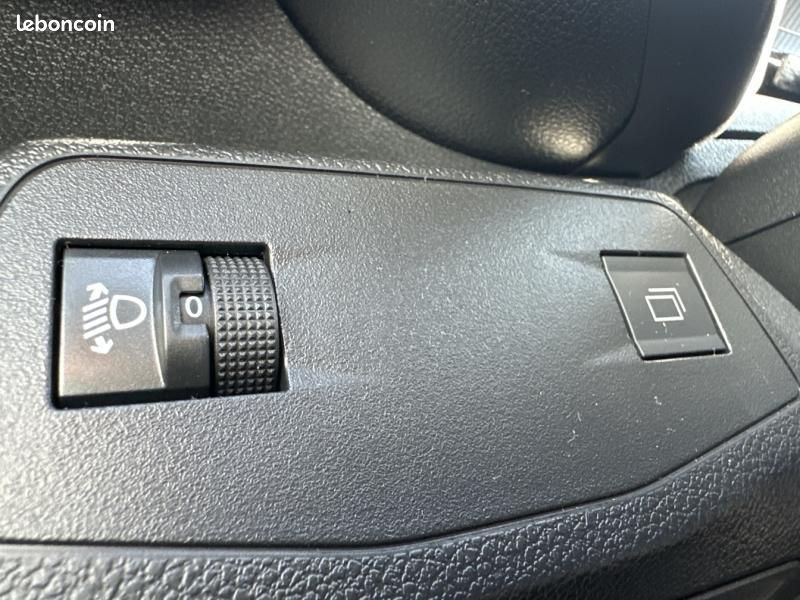 Citroen Berlingo Van M Diesel 130ch automatique Pack Connect (image 8)