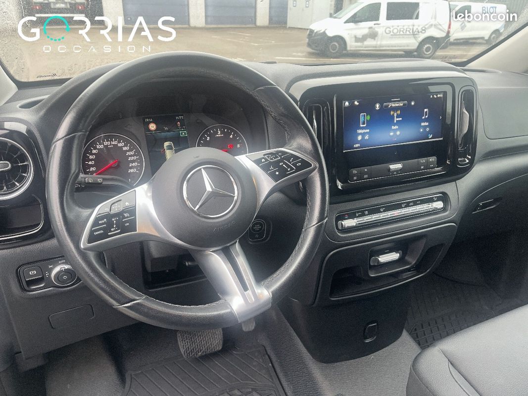 Vito fourgon 190ch compact finition Select (image 6)