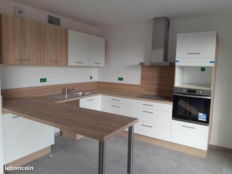 Maison 5 pièces 116 m² · à Saint-Ismier · 116 m² · 1 818 €/mois
