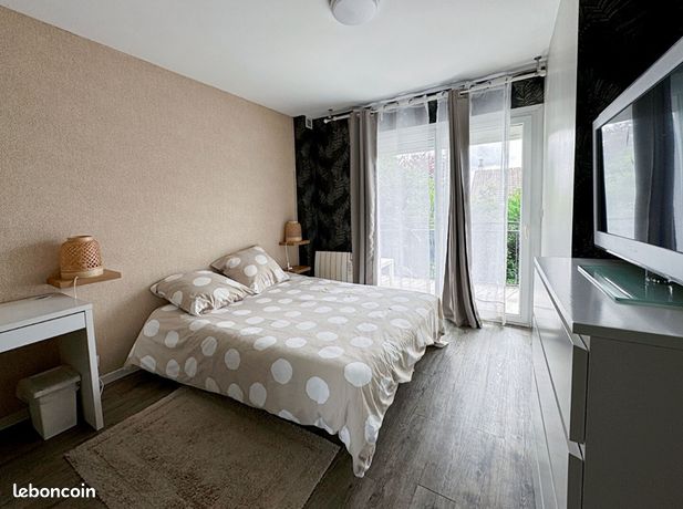 Chambres à louer Orsay Mondétour – Salles d’eau privatives