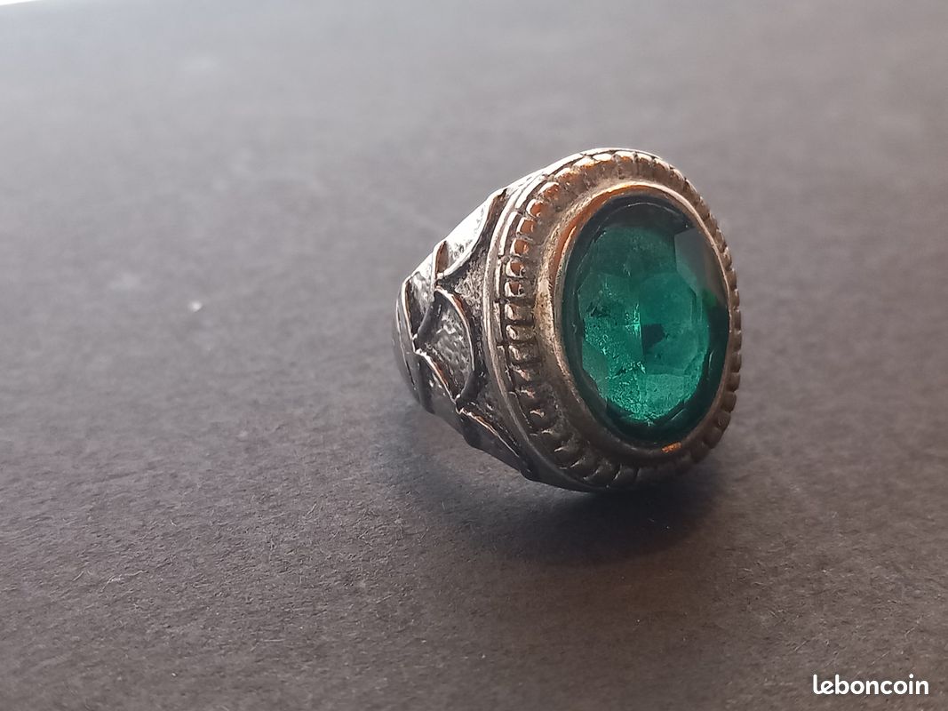Bague Ancienne En Verre Soufflé Rose - Taille 57 - Forme Ruban - Occasion Très Bon état