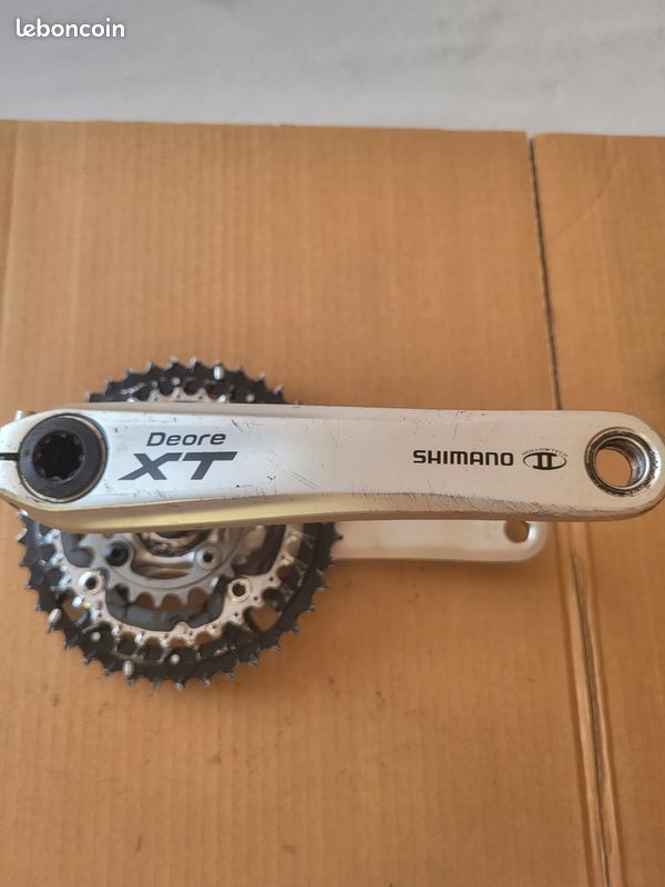 Axe pédalier Shimano XTR (D'occasion) à Confignon pour CHF 22 – avec