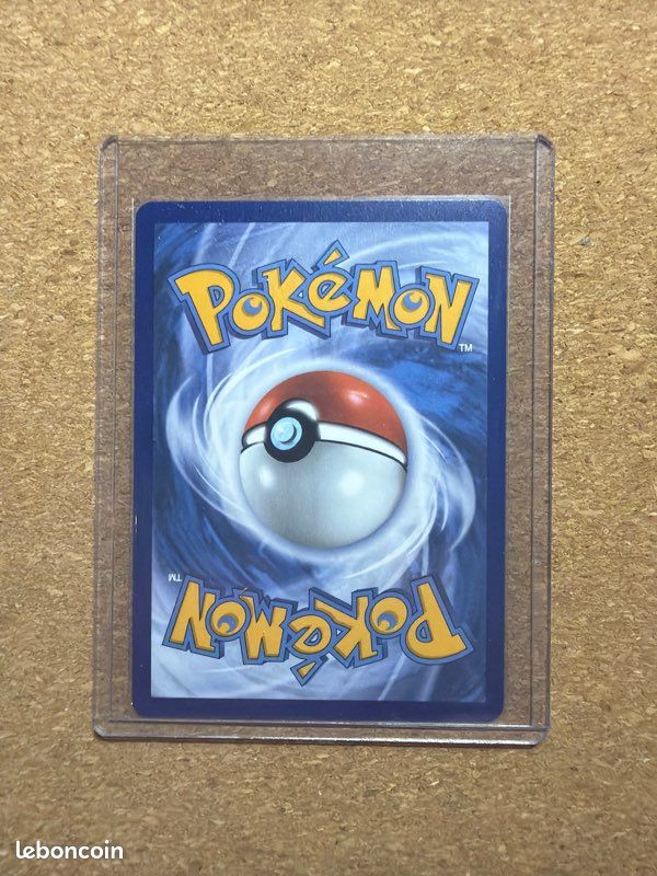 Mewtwo ex 30 ans (image 2)